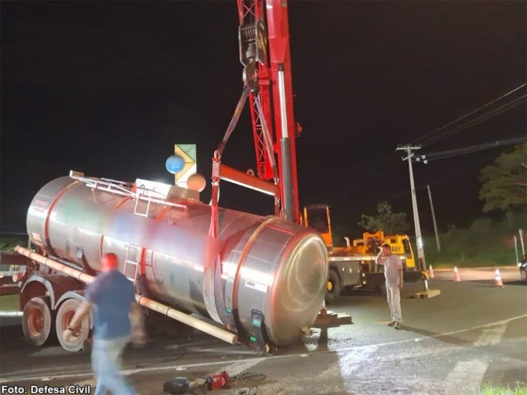 17696858761_Na9oVxNS66ztdCK